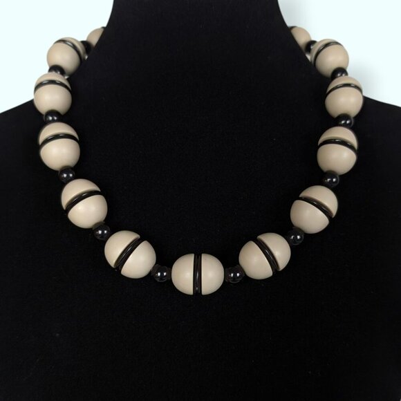 Vintage Beige & Black Lucite Beaded Necklace - Picture 1 of 5